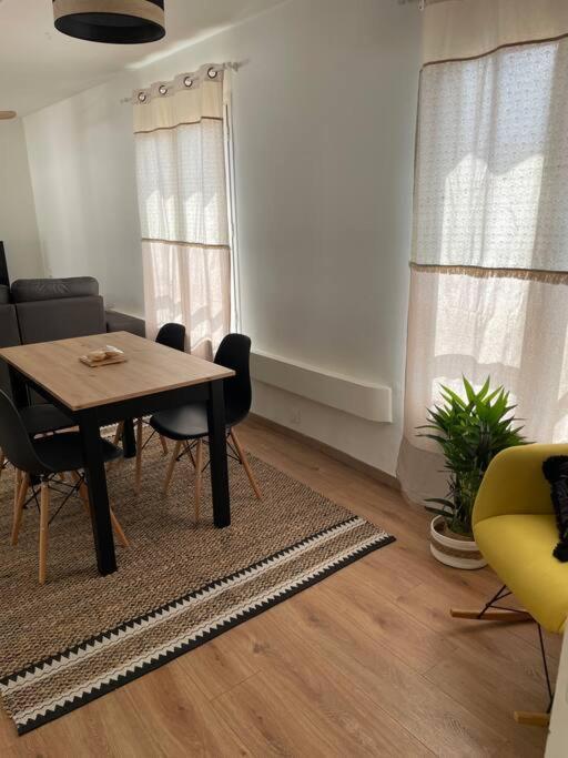 Rare ! Spacieux T3 En Roof-Top Au Barachois - 2 Ch Climatisees - 6 Couchages - Proche Aeroport Saint-Denis Exterior foto